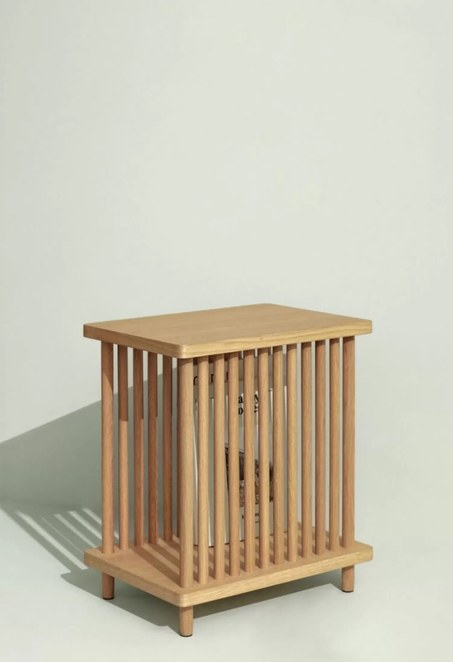 Hübsch Tables^Acorn Magazine Holder Natural