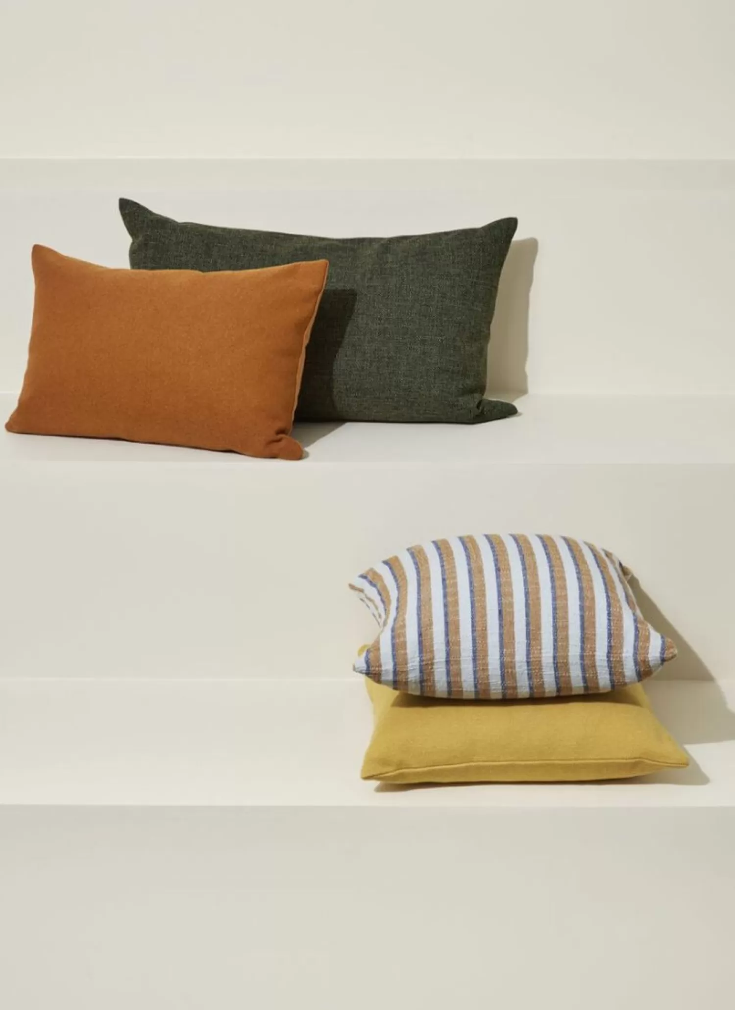 Hübsch Cushions^Alive Cushion Yellow