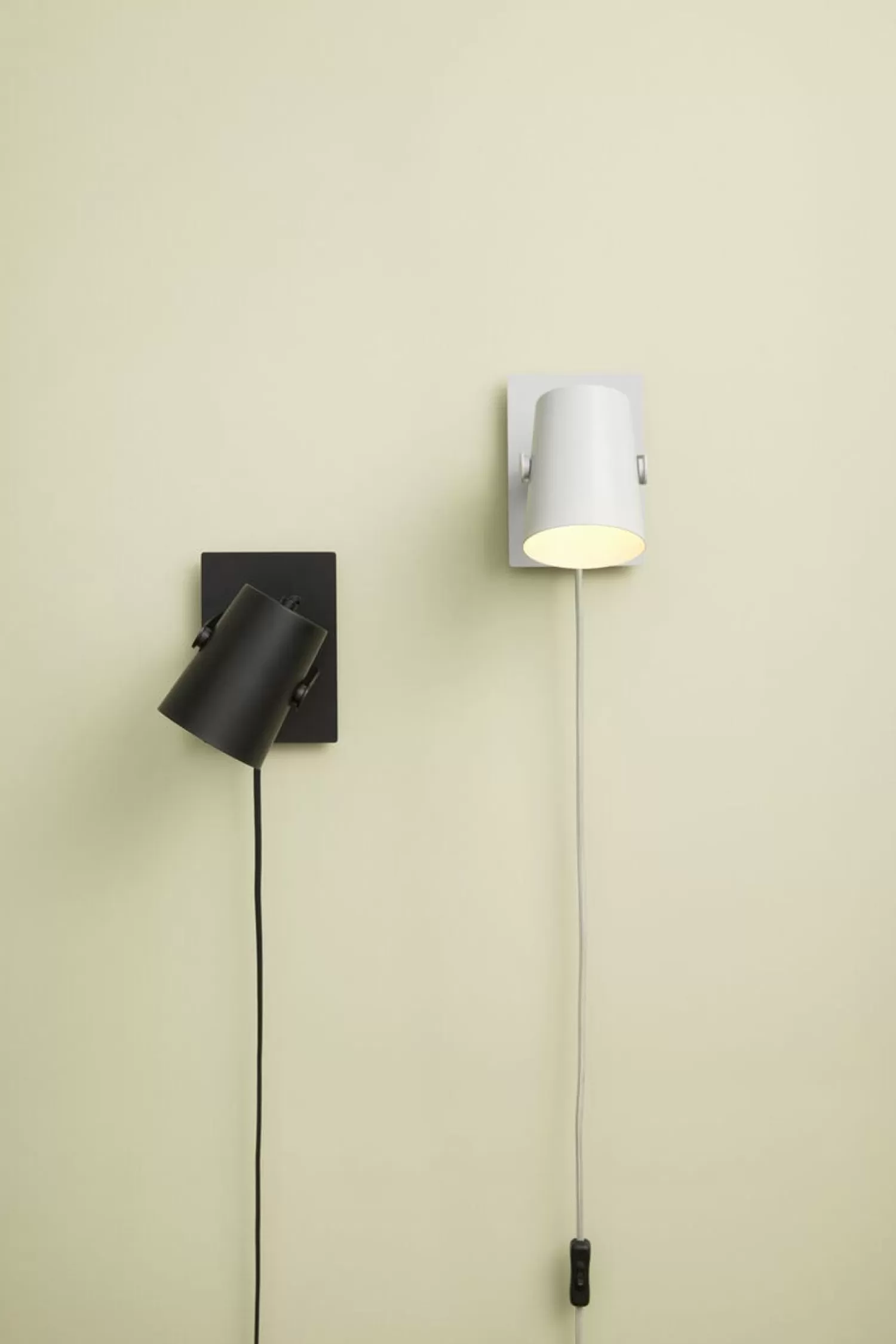 Hübsch Wall Lights^Ardent Wall Light Black