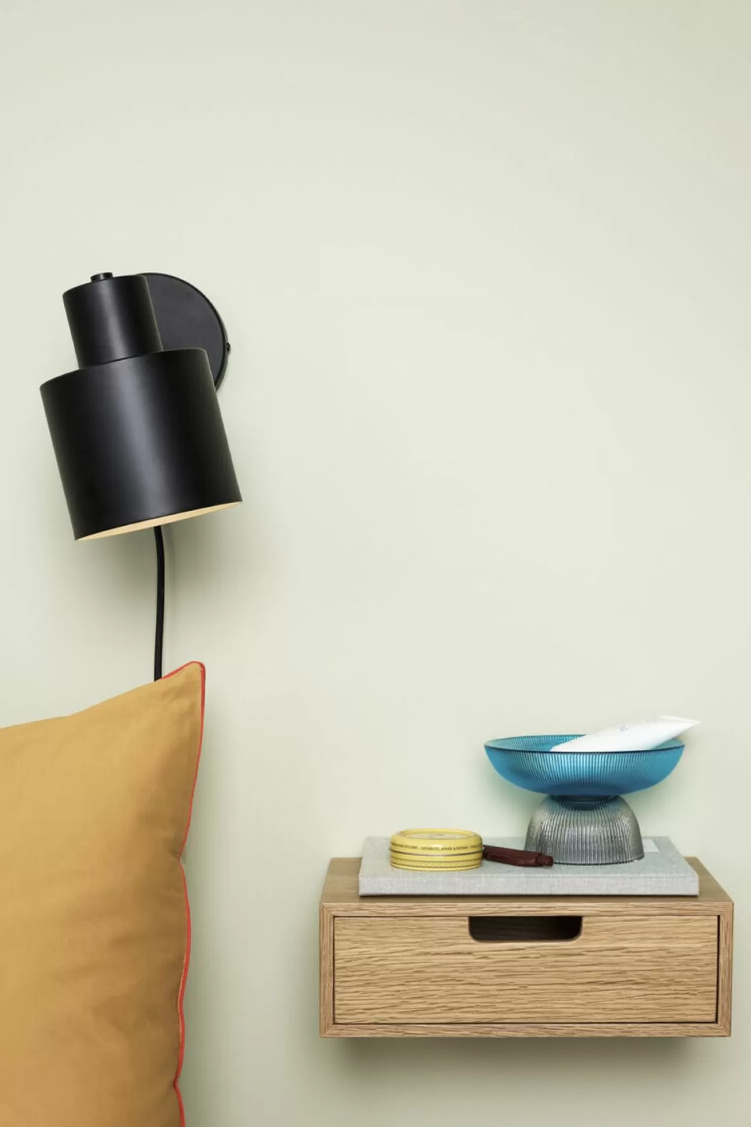 Hübsch Wall Lights^Fuse Wall Lamp Black