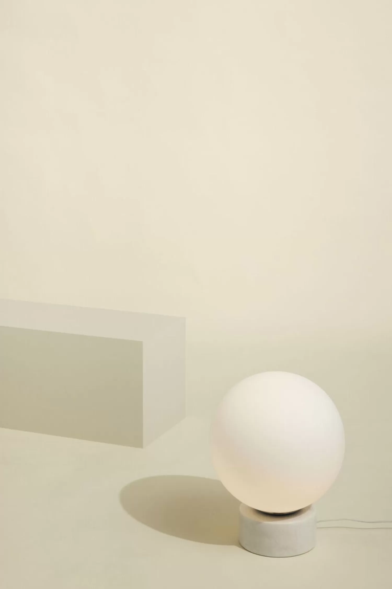 Hübsch Floor Lamps^Sphere Floor Lamp White